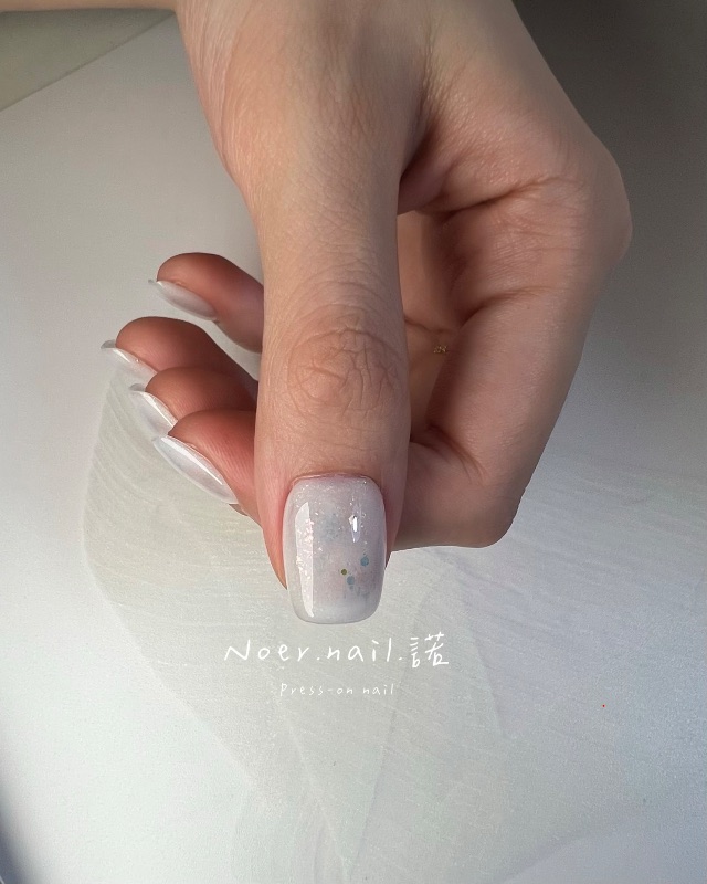 《Little Things》，美甲作品照片 3