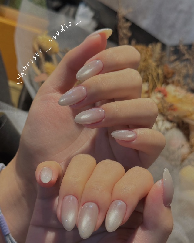 小燈泡💡，美甲作品