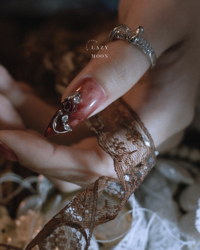 Crimson Relic｜緋紅遺物，美甲作品照片 4