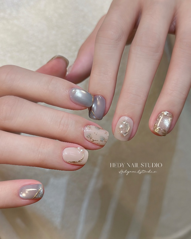 霧藍˖ ࣪⊹🩵,美甲作品