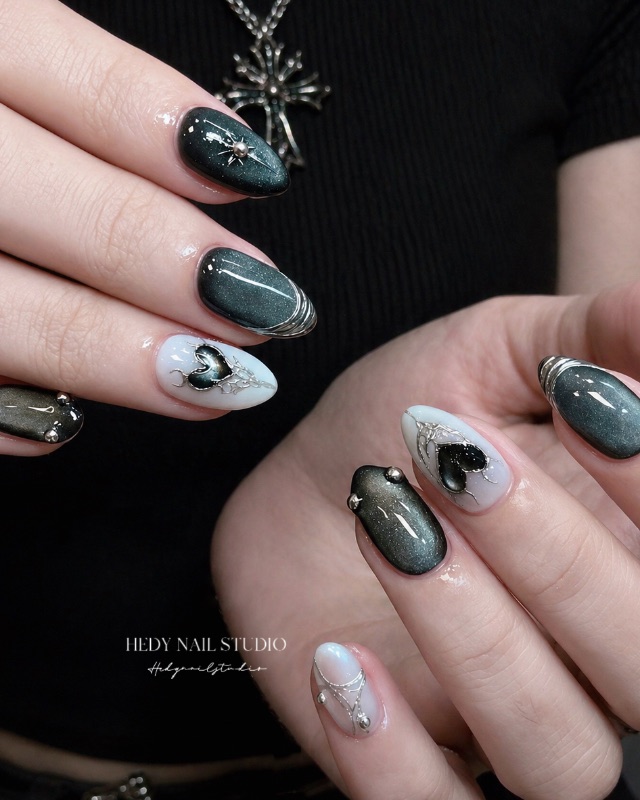 立體歐美個性美甲🖤🔗，美甲作品