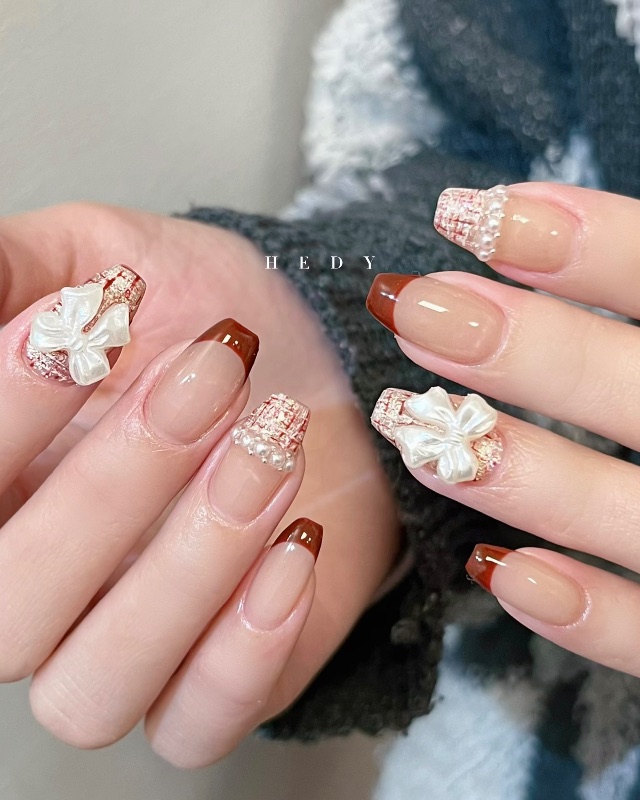 毛呢美甲💅🏻，美甲作品照片 2