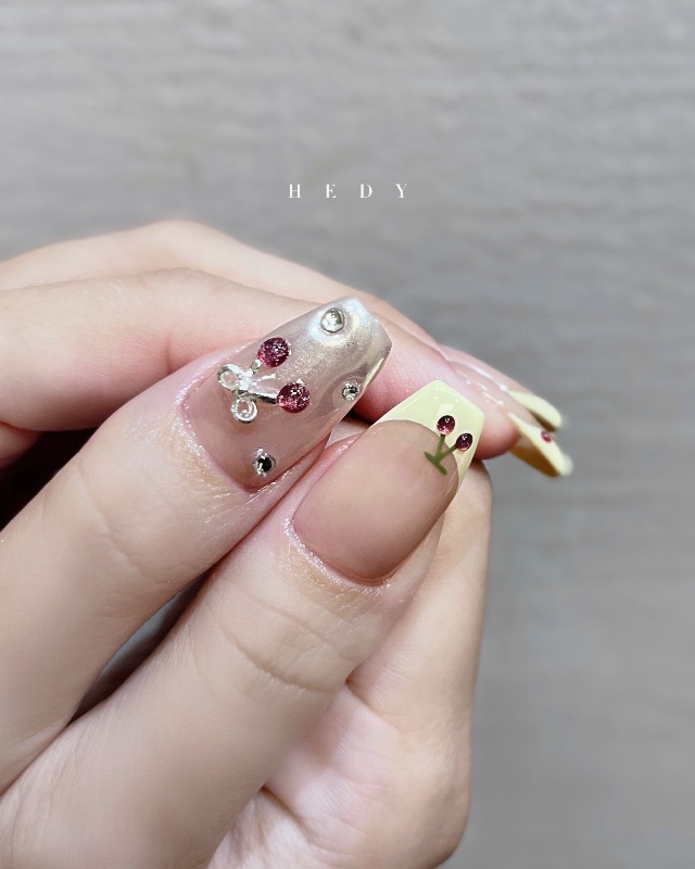 夏日小雞黃🐤💛，美甲作品照片 2