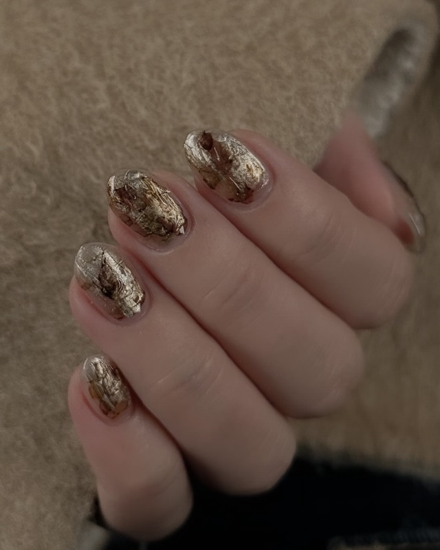 霧金琥珀，美甲作品