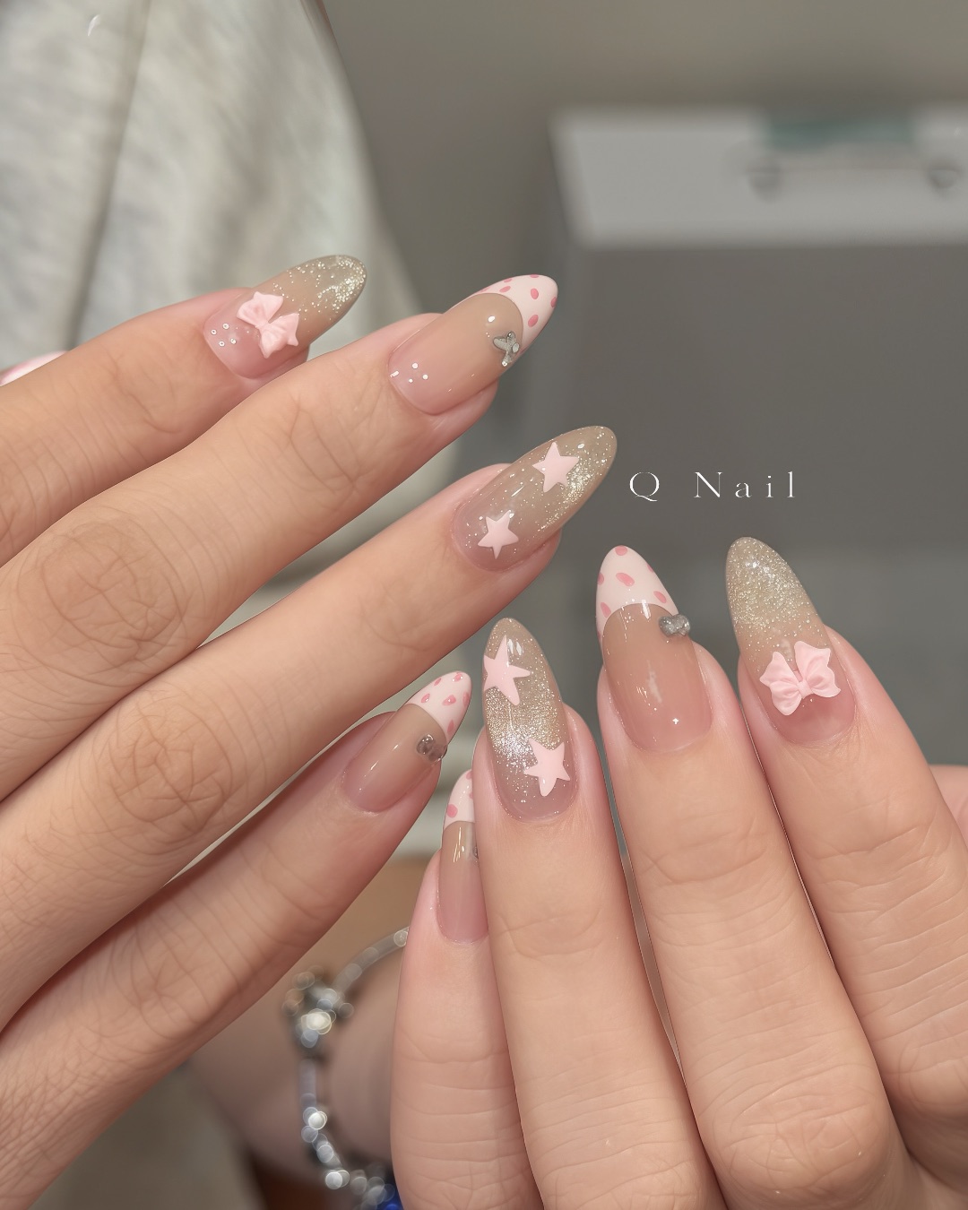 蝴蝶結 x 法式，美甲作品