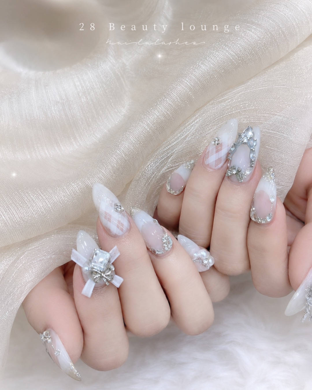 ⊹₊白鑽千金，美甲作品