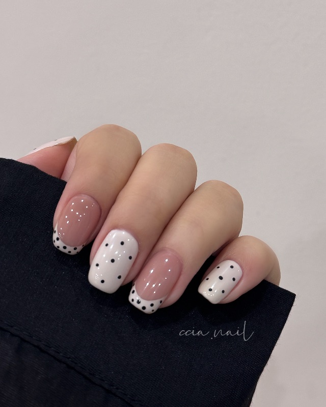 法式波點，美甲作品