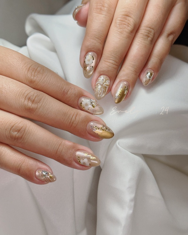 金箔晚花，美甲作品