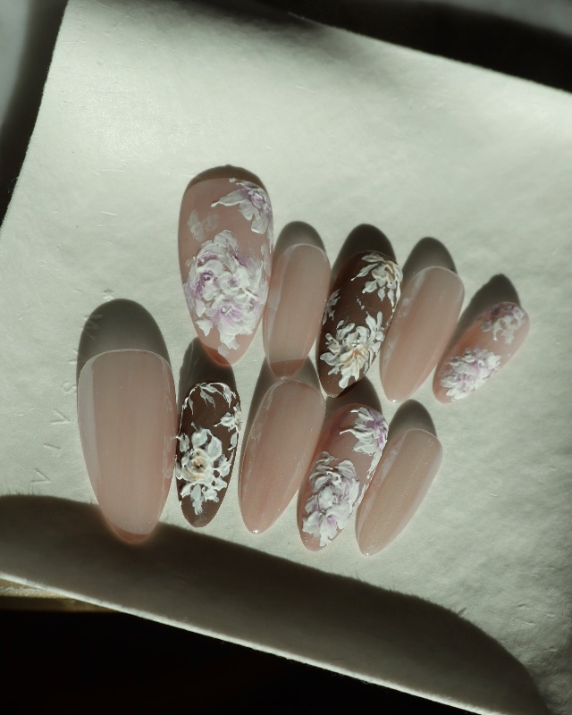 繁花，美甲作品照片 2