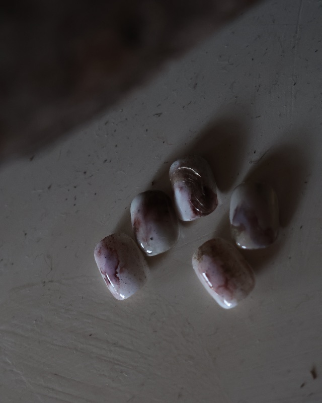 赭石，美甲作品照片 2