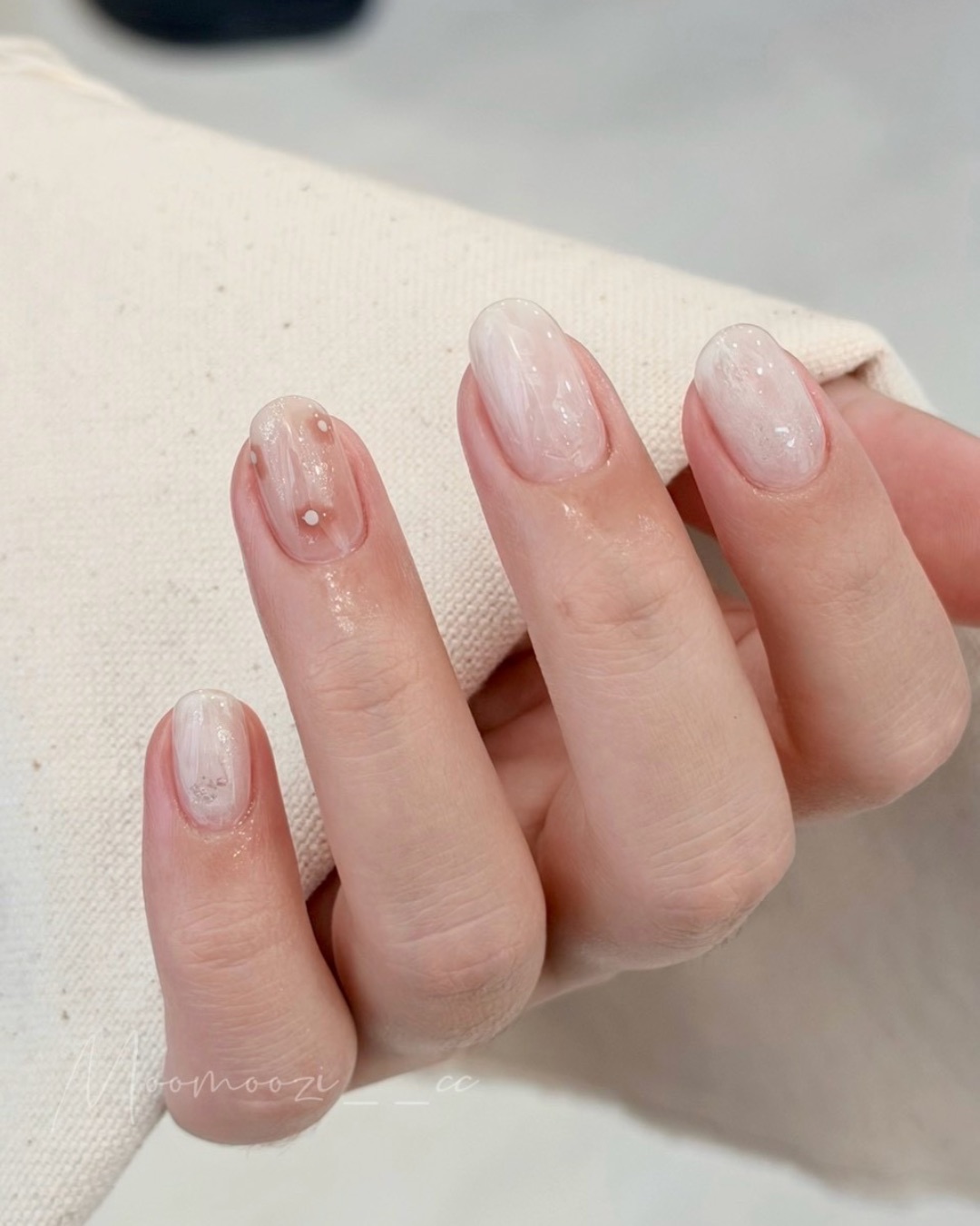 Cc_柔白小花，美甲作品