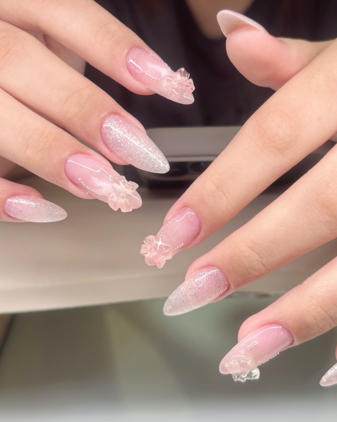 🎀 冰透粉蝶，美甲作品