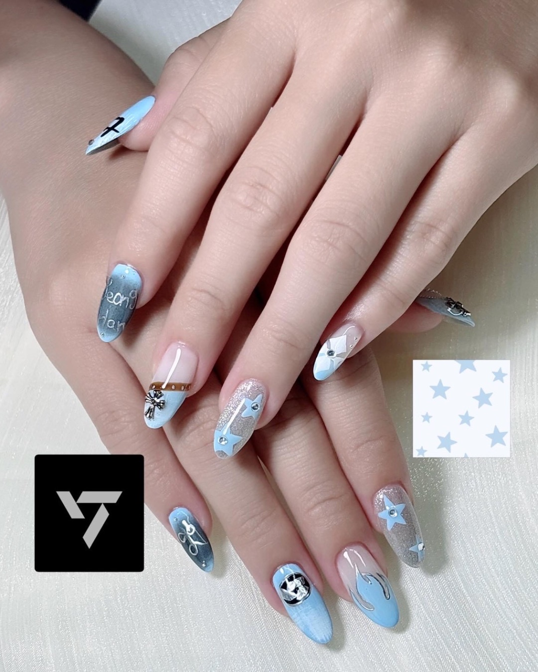 💎 SEVENTEEN 星藍應援 🩵，美甲作品