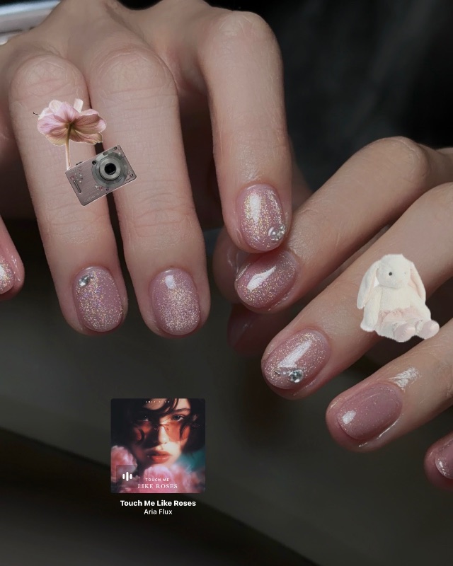 BlingBling 粉色細閃💖，美甲作品
