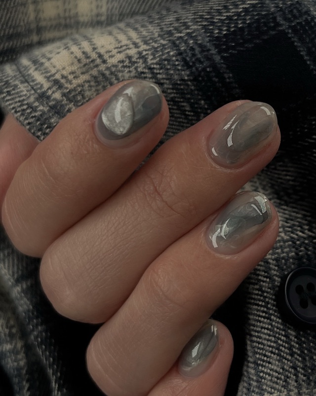 藍色逆行，美甲作品照片 2