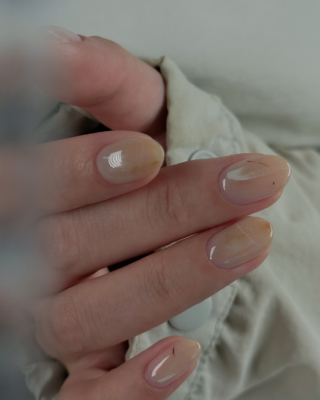 裸透中的秋日低語，美甲作品
