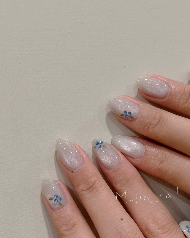 藍莓雪碧，美甲作品照片 2