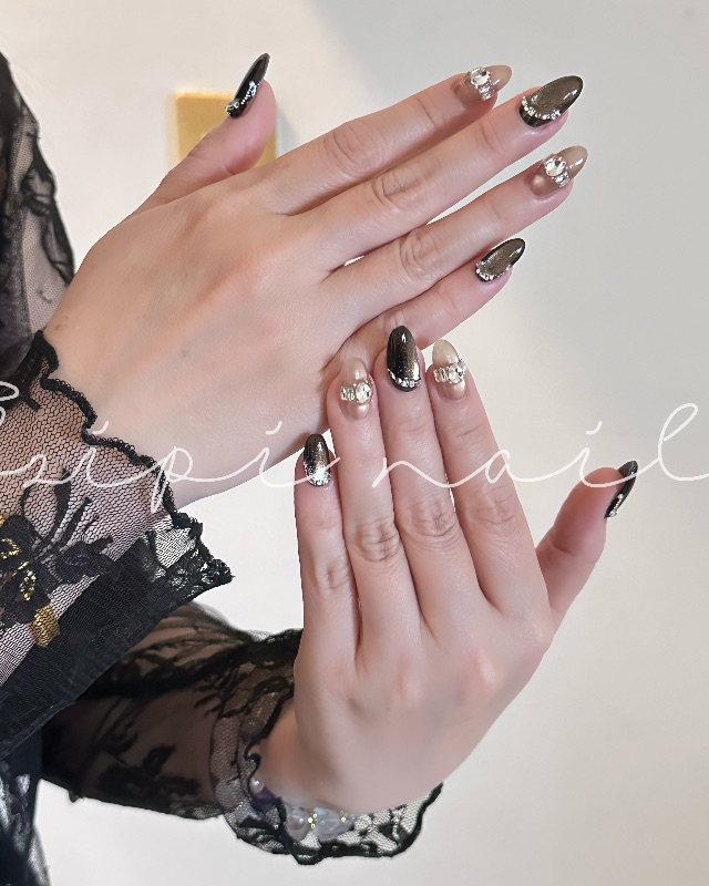 貴氣千金感黑棕美甲，美甲作品