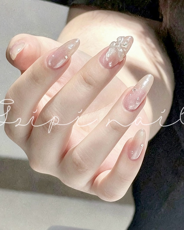 海莉冰花美甲，美甲作品